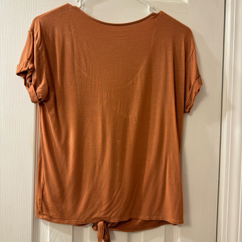 💜 2/$15 American Eagle Soft And Sexy short sleeves Brown shirt - Picture 3 of 5